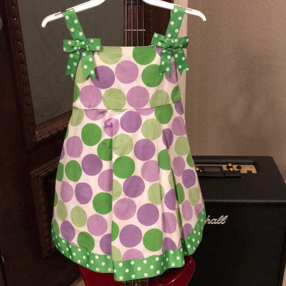 Toddler girl’s 24Mos
